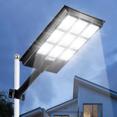 Luces de calle LED solares para exteriores de 150 vatios con panel solar